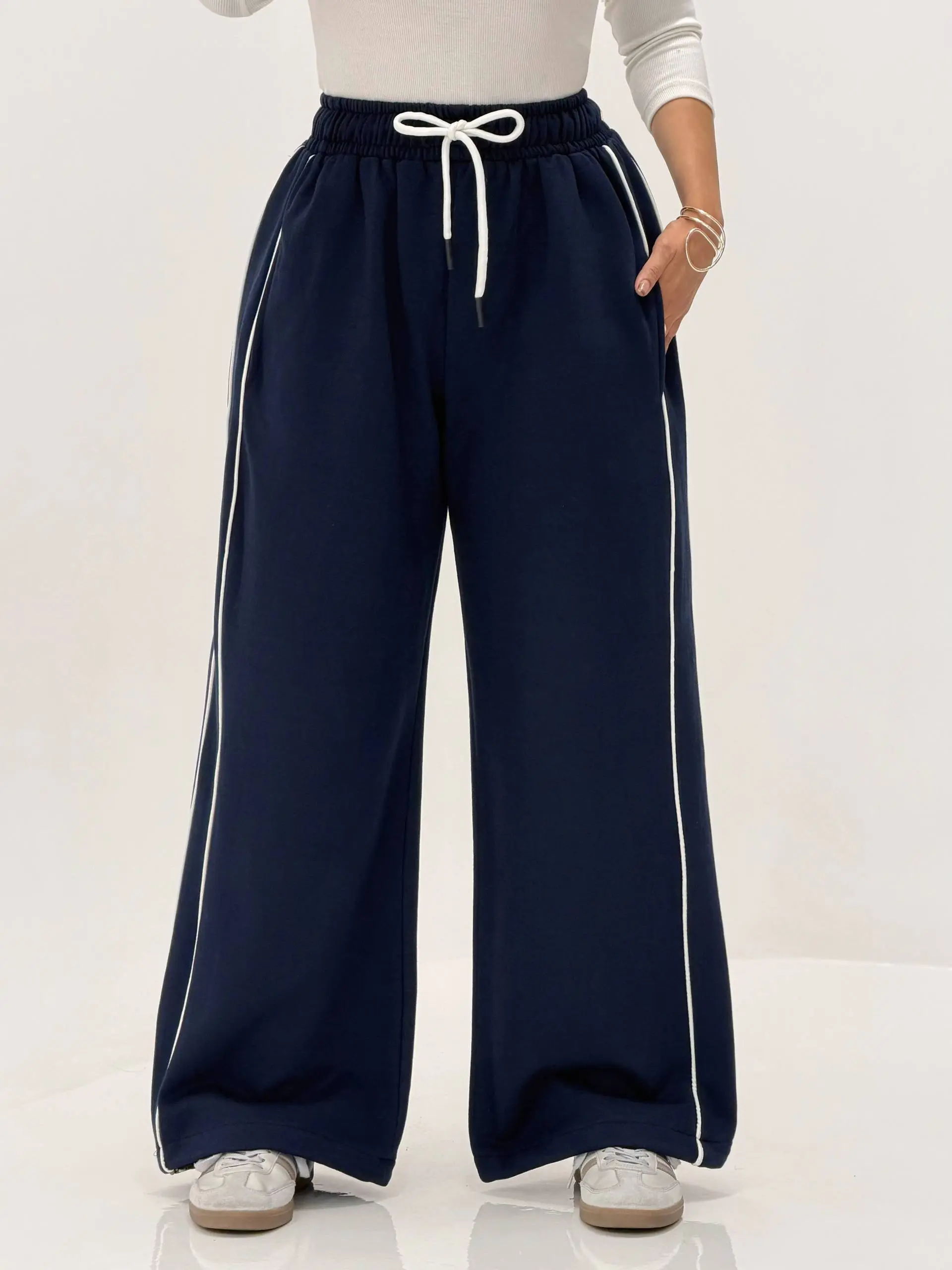 3920-ست اسپرت مغزی دوزی